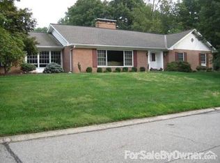 228 Cherrywood Dr, Fort Mitchell, KY 41011