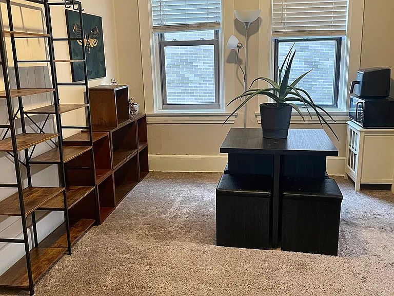 106 Saint Clair Ave — Photo 4