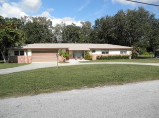 620 Plantation Rd, Merritt Island, FL 32952