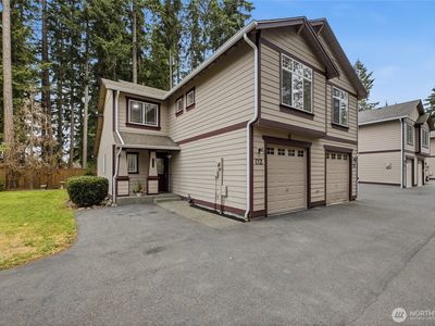 8208 Locust Avenue E #D2, Bonney Lake, WA, 98391