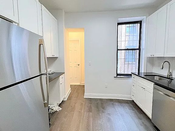 2nd image of 227 W 105th St #1A
