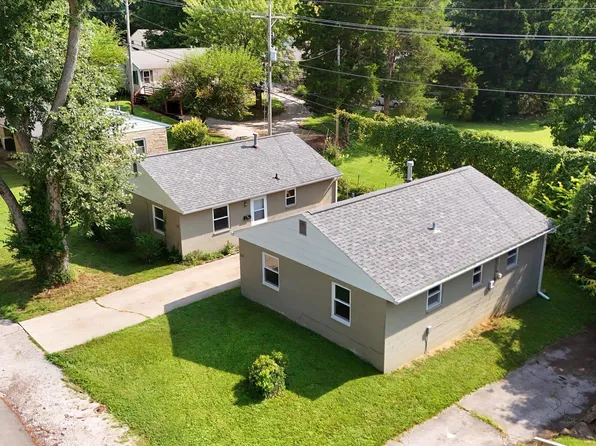 122 N Clark St, Bloomington, IN 47408