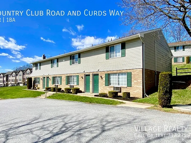 Country Club Rd — Photo 1