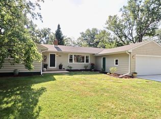 1860 Lee Ln, Beloit, WI 53511