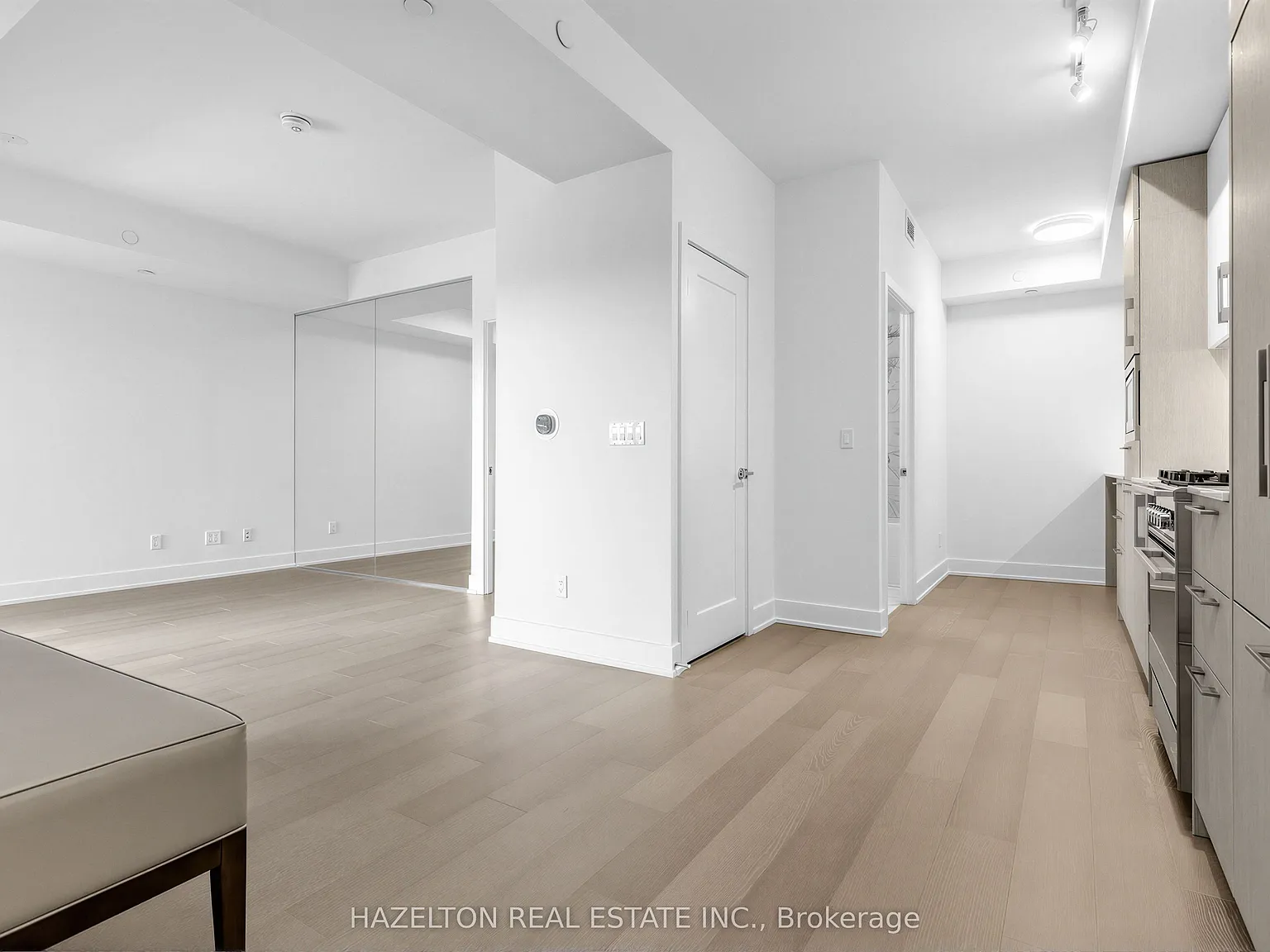 2 bed, $2,725 — Photo 3