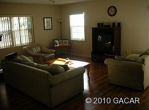 2nd image of 1304 NE 32nd Ave