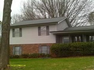 30 Stokes Dr, Stockbridge, GA