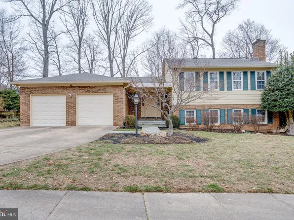 9606 Ceralene Ct, Fairfax, VA 22032