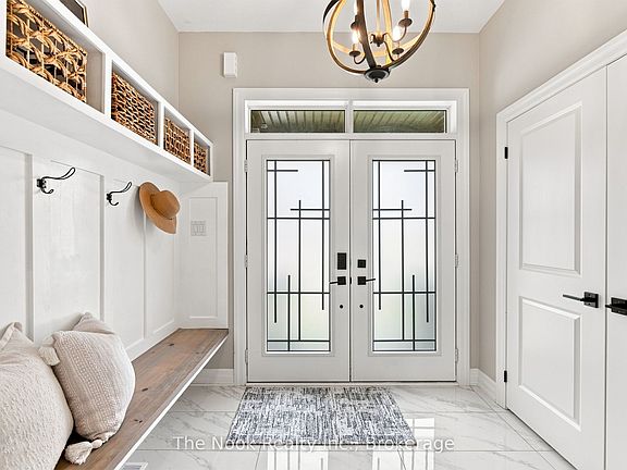 3rd image of 100 Woolacott Ln