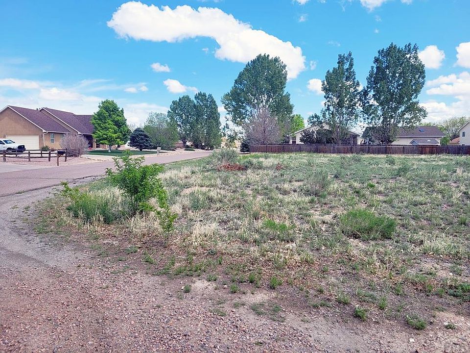 1st image of 532 S Hook Dr