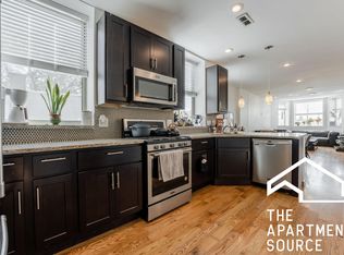 1806 W Grand Ave #2W, Chicago, IL 60622