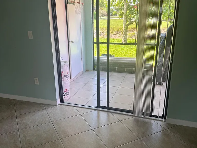 1463 Summit Run Cir — Photo 10