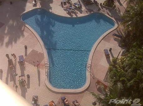 3rd image of 19370 Collins Ave APT 808