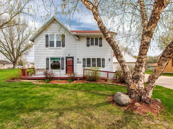 222 4th Ave SE, Stewartville, MN 55976