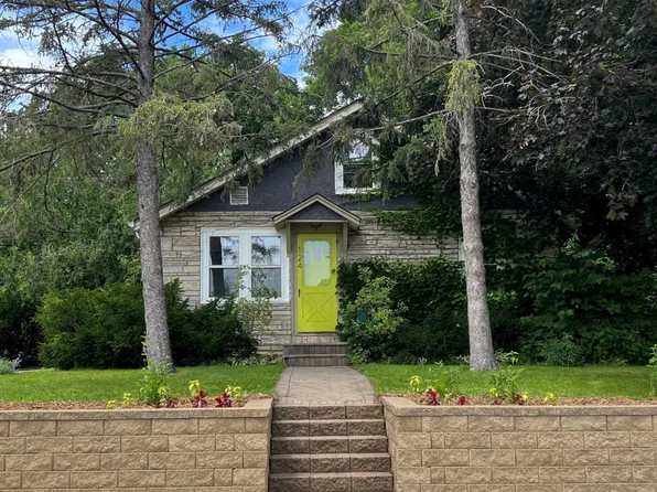 124 14th Ave N, Hopkins, MN 55343
