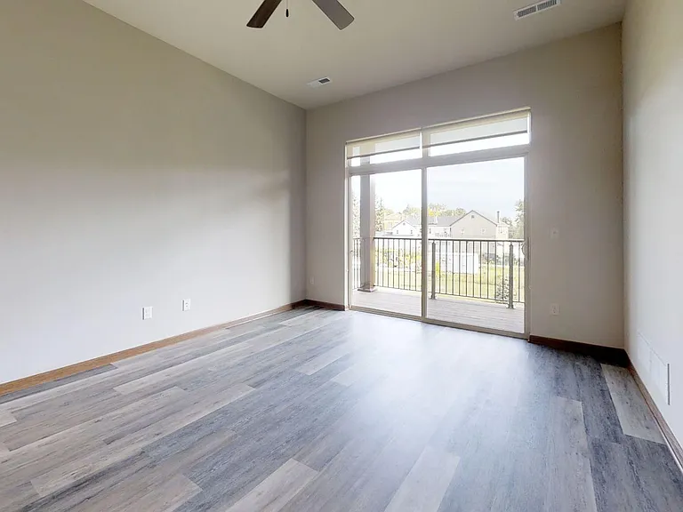 Saxony Village Apartments — Photo 17