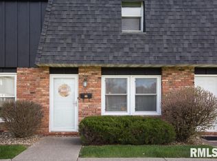 1915 Canterbury Dr APT C, Washington, IL 61571
