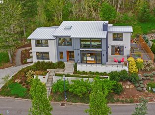 8723 NW Terraceview Ct, Portland, OR 97229