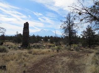 11932 Saint George Dr, Montague, CA 96064