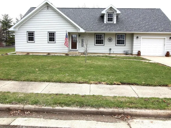 731 Church STREET, Clyman, WI 53016