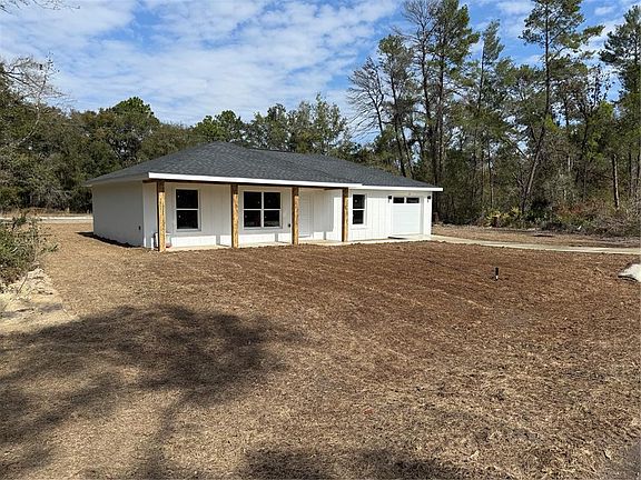 2nd image of 13 Bay Trak