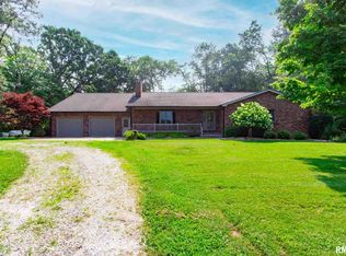 8322 S Martin Weber Rd, Glasford, IL 61533