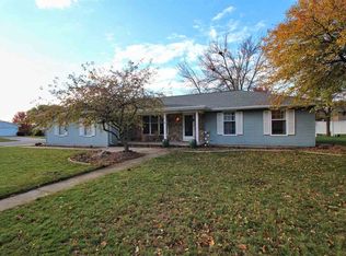 1764 Highview St, De Pere, WI 54115