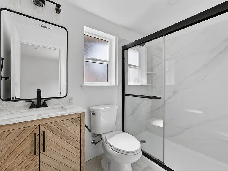 2710 T St #2 — Photo 6