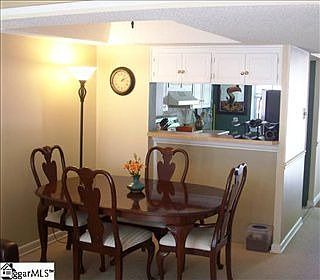 2nd image of 2530 E North St APT 11B
