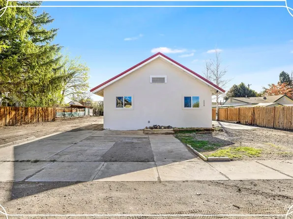 1226 Washington St, Gooding, ID 83330