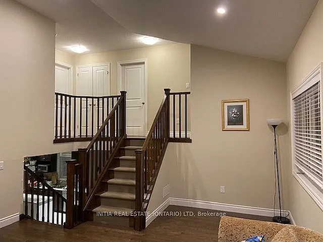 1531 Horseshoe Cres — Photo 11
