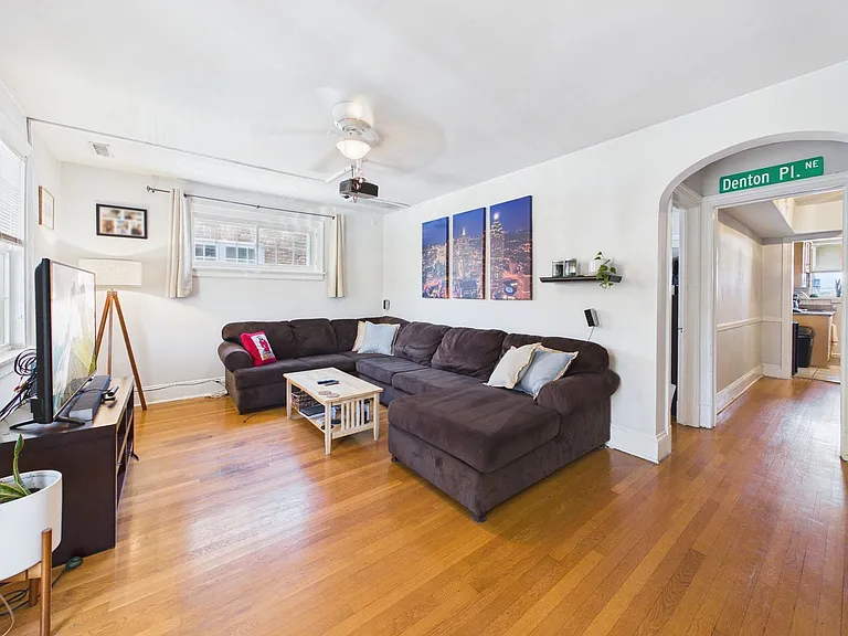 3320 W Grace St #3318-A — Photo 17