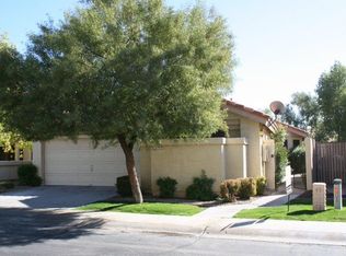 8877 S Myrtle Ave, Tempe, AZ 85284