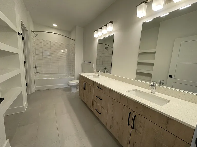 The Argos Apartments on The Beltline — Photo 100