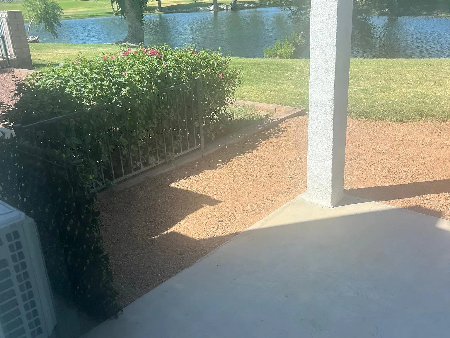 2 bed, 2.5 bath, 1600 sqft, $2,200 — Photo 3