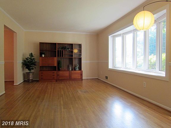 3rd image of 4804 Willet Dr