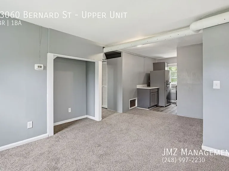 23060 Bernard St #UPPER — Photo 6