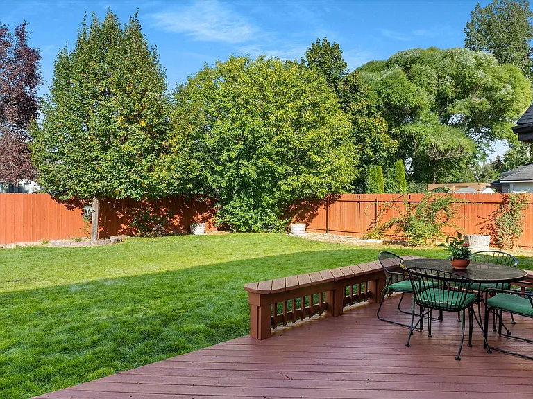 1392 W Chance Ct — Photo 26
