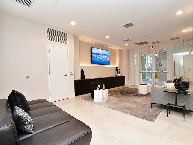 Resident Lounge