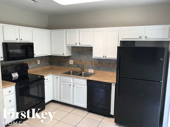 4th image of 10444 Blackmore Dr