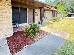 9050 Shepherd Dr, Beaumont, TX 77707
