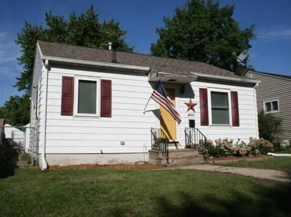 644 Englewood Ave, Waterloo, IA 50701