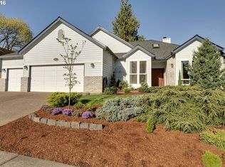 12523 SW 114th Ter, Tigard, OR 97223