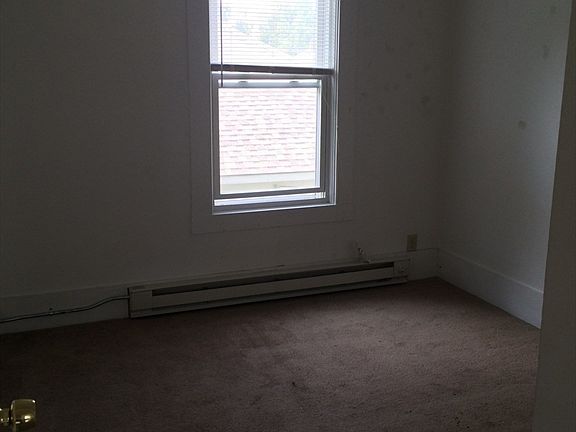 5th image of 100 Conant St