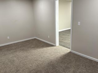 204 4th Ave #11215220, International Falls, MN 56649