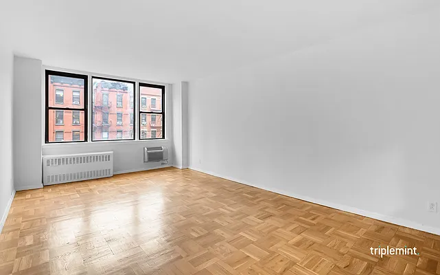 Rented by Triplemint | media 12