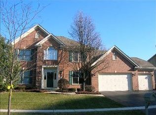 60 Marywood Trl, Wheaton, IL 60189