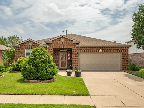 1616 Marble Cove Ln, Denton, TX 76210