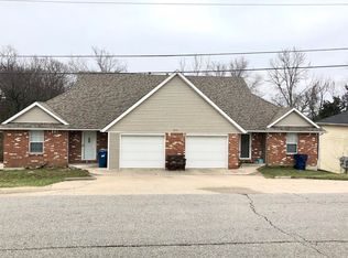 2505 Southridge Dr, Jefferson City, MO 65109