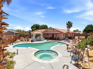 16433 Pauhaska Rd, Apple Valley, CA 92307
